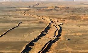 تعزيزات عسكرية للقوات الموريتانية للوقوف على اخر مستجدات المعبر الحدودي كركارات