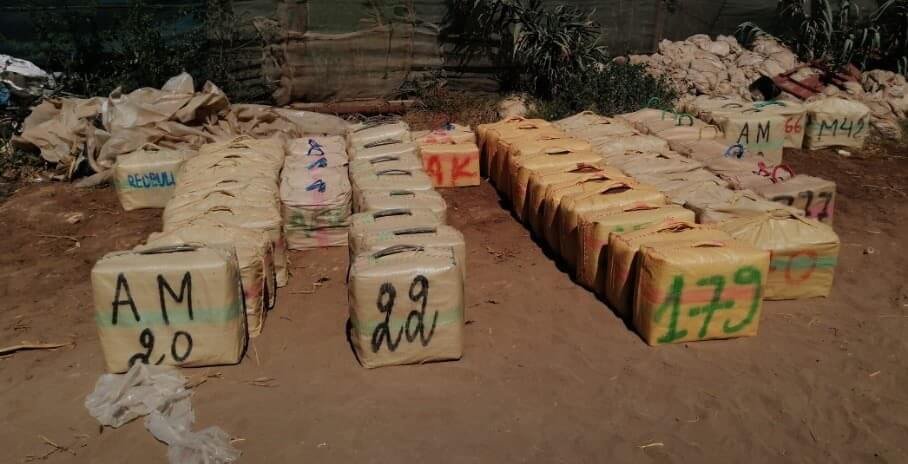 المحمدية..إجهاض محاولة للتهريب الدولي للمخدرات وحجز أربعة أطنان و967 كيلوغرام من مخدر الشيرا
