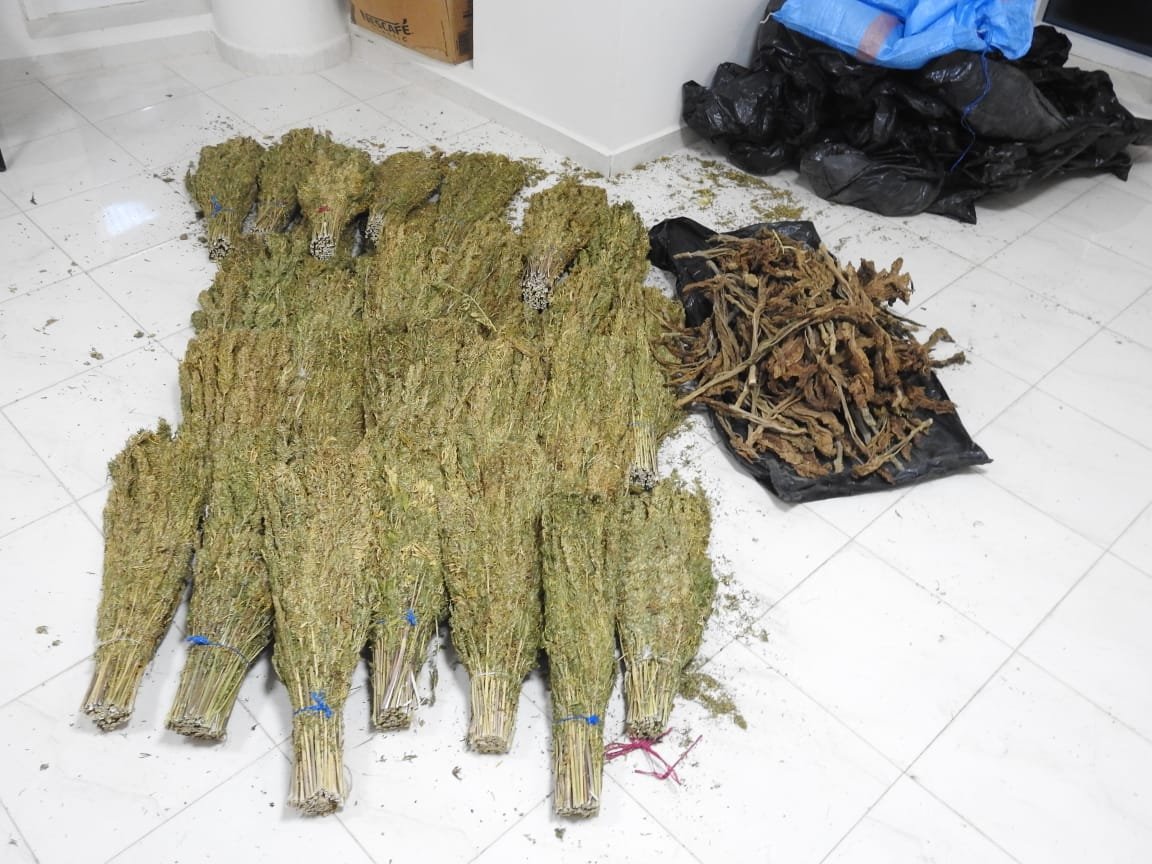 بوجدور ..توقيف عشرينيا من أجل حيازة وترويج مادتي القنب الهندي والتبغ المهرب