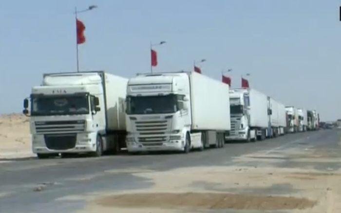 استئناف الحركة التجارية بمعبر الكركرات بشكل طبيعي ..