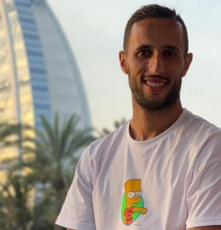 وفاة اللاعب المغربي محمد أبرهون بعد معاناته مع مرض السرطان.
