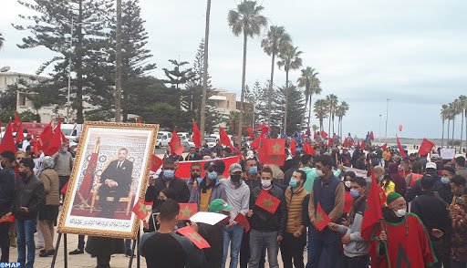 الصحراء المغربية..ساكنة مدينة الصويرة تحتفي بنجاحات الدبلوماسية المغربية