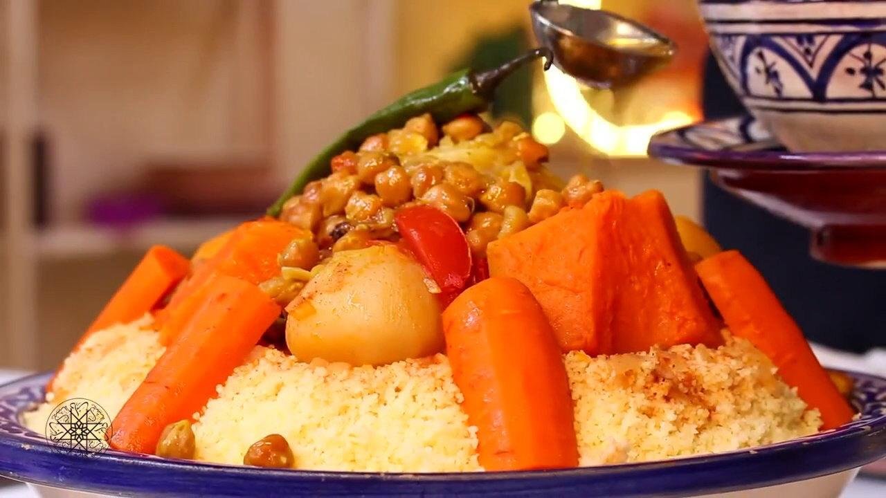 لإنهاء الجدل مع الجارة… “اليونسكو” تصنف الكُسكس تراثا مغاربيا