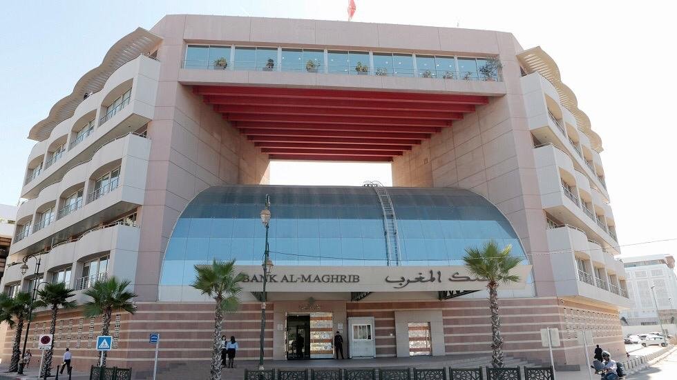 وزارة المالية: عجز السيولة البنكية فاق 96 مليار درهم