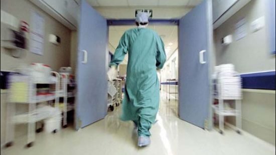 الجامعة الوطنية لقطاع الصحة تراسل وزير الصحة بخصوص منحة كوفيد لموظفي القطاع