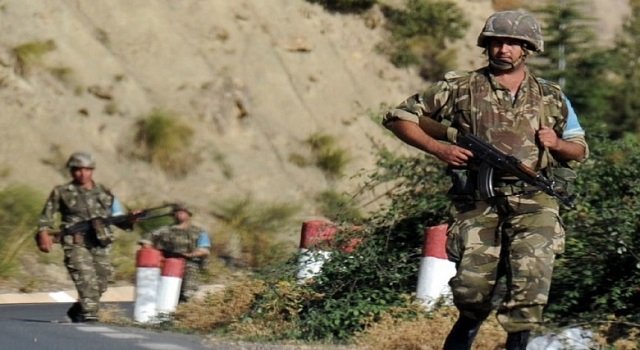 الجزائر.. نشطاء يتهمون النظام بالوقوف وراء الارهاب