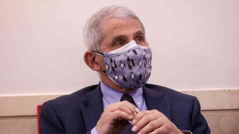 فاوتشي يحدد شرط تشكل مناعة القطيع