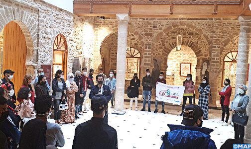 الصويرة .. تلاميذ من مدرسة الفرصة الثانية يزورون “بيت الذاكرة” اليهودي