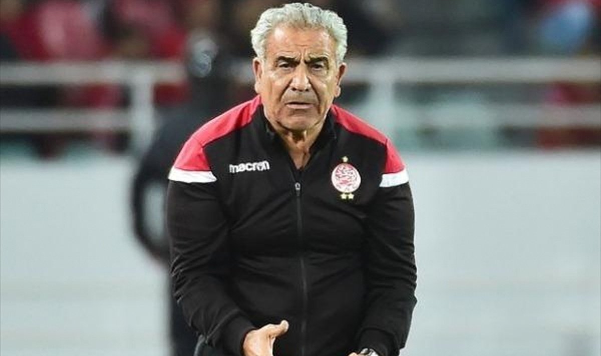 البنزرتي يرفض تعديل لائحة الوداد