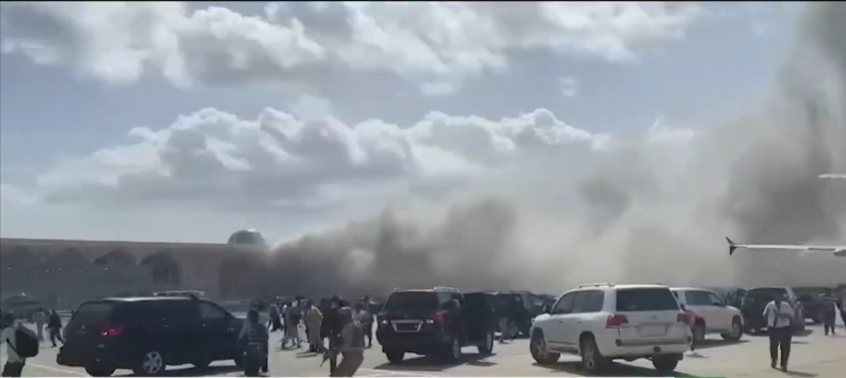 حصيلة ضحايا انفجارات مطار عدن ترتفع إلى 72 ضحية