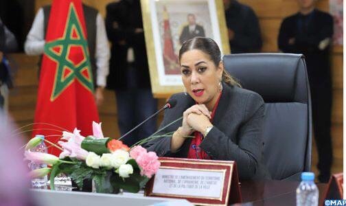 بوشارب:برنامج مدن بدون صفيح يستهدف إعادة إسكان 22 ألف أسرة بعمالة الصخيرات تمارة