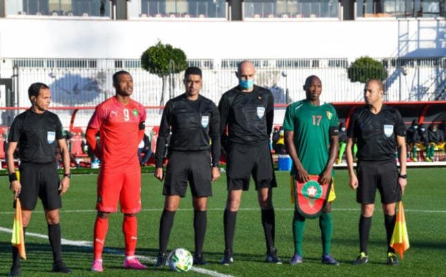 مباراة ودية.. المنتخب الوطني للاعبين المحليين يفوز مجددا على نظيره الغيني ( 1-0 )