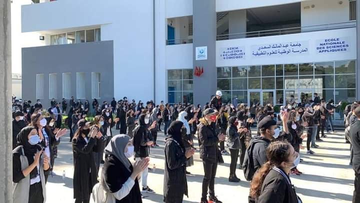 طلبة المدرسة الوطنية للعلوم التطبيقية بالقنيطرة يخوضون إضرابا مفتوحا.