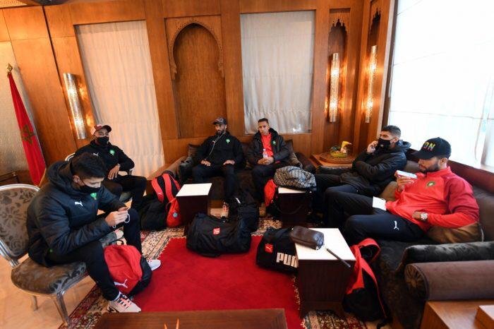 اللاعبين المحليين للمنتخب الوطني يتوجهون إلى الكاميرون للمشاركة في ”الشان”2021.