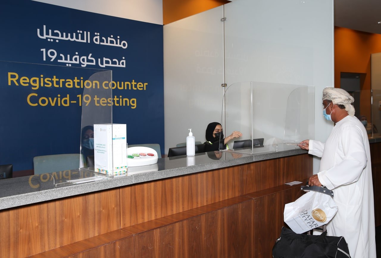سلطنة عُمان تقرر إغلاق منافذها البرية لمدة أسبوع بسبب كورونا