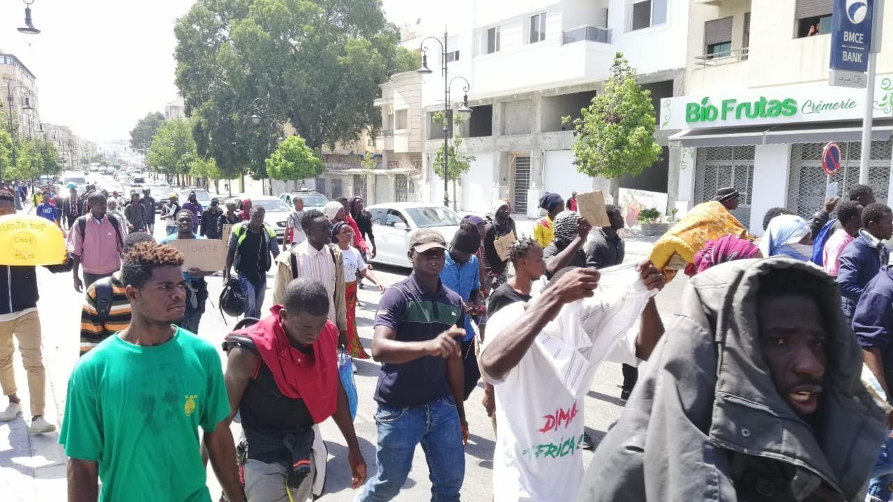 بعد توقيفهم في بليونش والفنيدق…. ترحيل عدد من المهاجرين السريين للمدن الجنوبية.