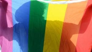 شريط فيديو ل”مثليين” يهز مدينة طنجة.. والأمن يتدخل.