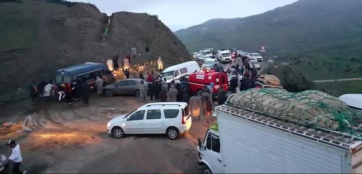 بالصور.. حادثة سير “خطيرة” بإقليم شفشاون.