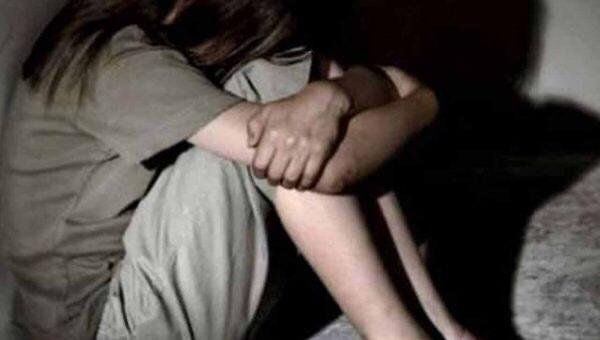 25  سنة سجنا نافذا لأب هتك عرض إبنته