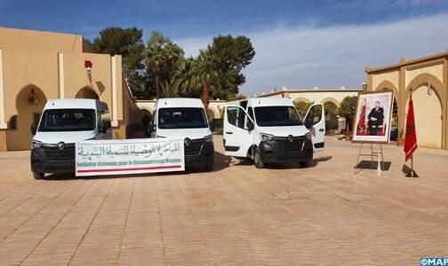 تسليم مفاتيح ثلاث حافلات لنقل مرضى القصور الكلوي بإقليم الرشيدية