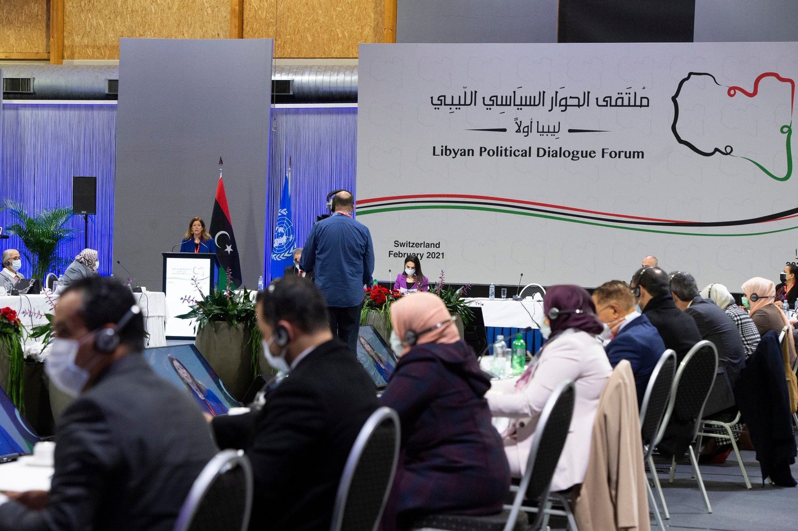 الحكومة الليبية الجديدة .. المنفي رئيساً للمجلس الرئاسي ودبيبة رئيساً للوزراء