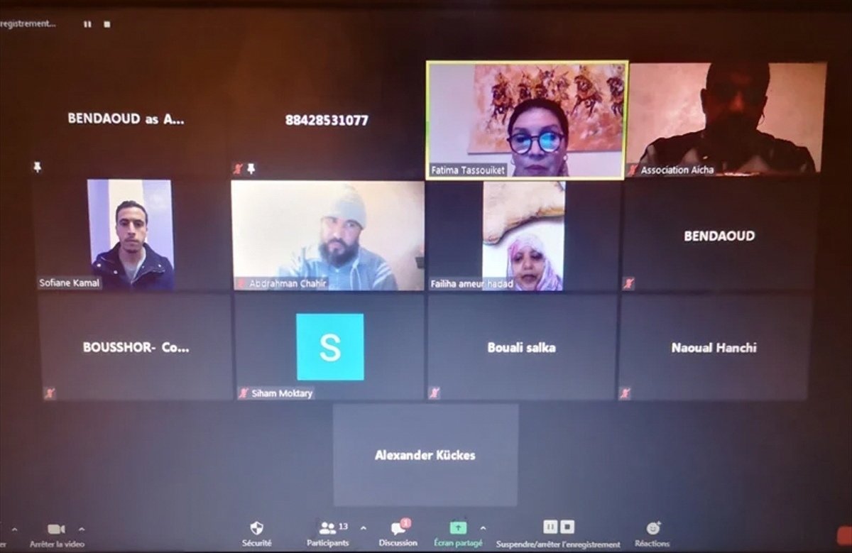 ندوة تناقش آليات حماية النساء خارج بيت الزوجية