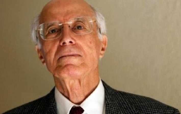 هل النظام الجزائري لجأ الى ”الرشاوي” لإدخال ”البوليساريو” الى الاتحاد الافريقي؟؟ وزير أسبق يجيب