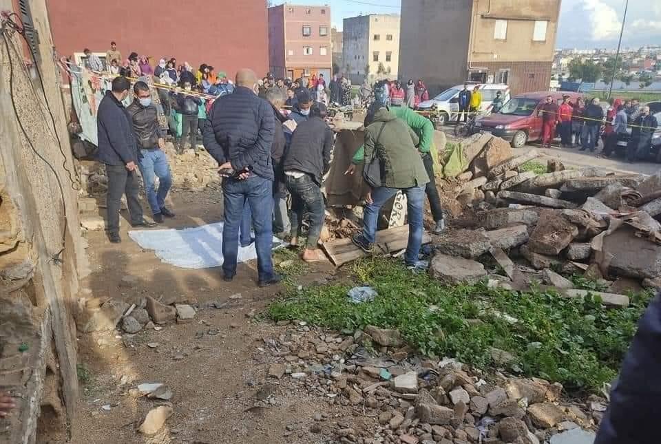 حضور أمني مكثف بعد العثور على مجموعة من الجماجم والعظام البشرية بالبيضاء