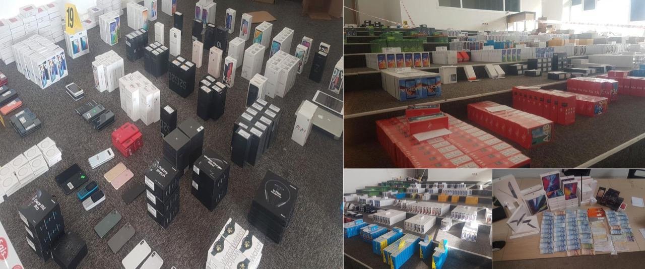 الأمن يُفكك أخطر شبكة دولية تبيع الهواتف القديمة على أنها جديدة ويحجز كميات هائلة