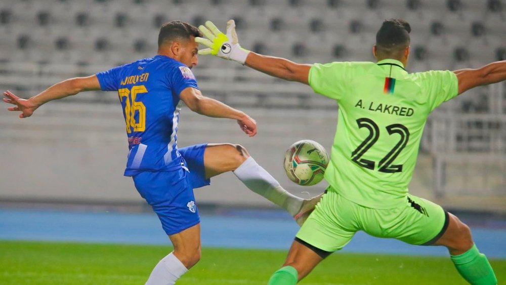 ”ركلات الحظ” تبتسم للجيش الملكي وتقصي اتحاد طنجة من كأس العرش