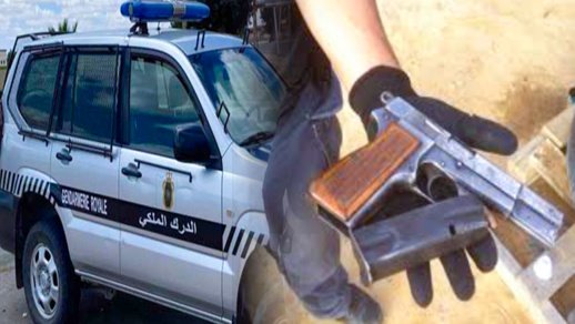 خطير.. طفلان يلعبان بمسدس وظيفي بالصخيرات والأمن يتدخل