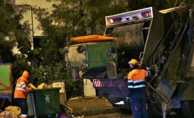 مؤلم جدا.. شاحنة النظافة تبتلع عامل نظافة وتنهي حياته بطريقة مفجعة