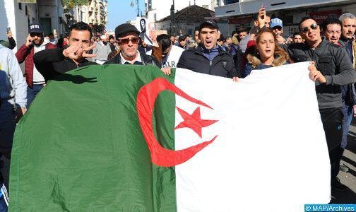 الجزائر.. مظاهرات للجمعة الثالثة على التوالي ومطالبات بالتغيير الجذري للنظام