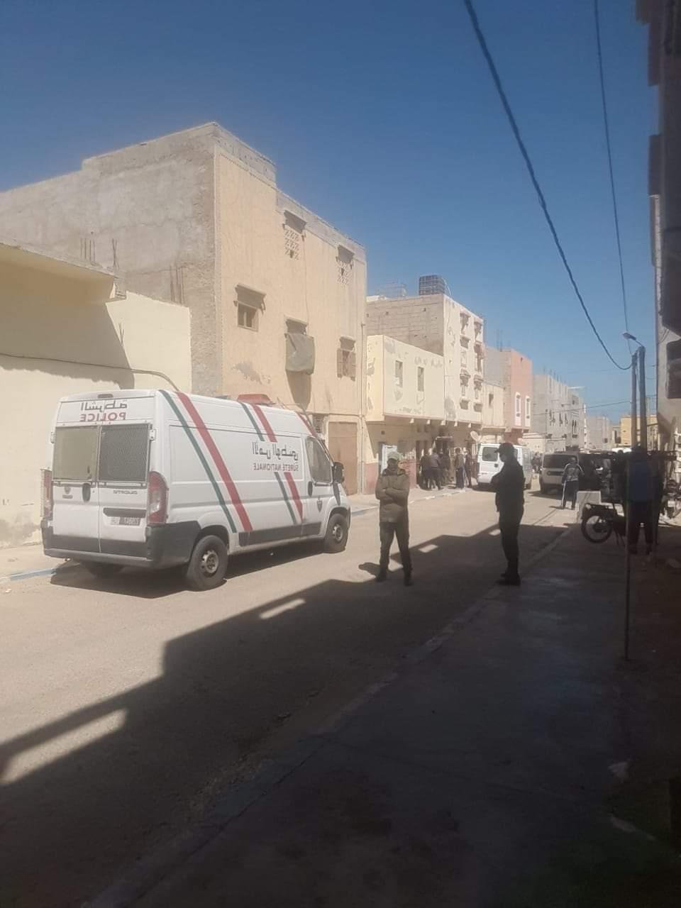 عااجل و خطير..إمرأة تقتل أبنائها طفل وطفلة  بمنزلها بالحي العسكري بوجدور