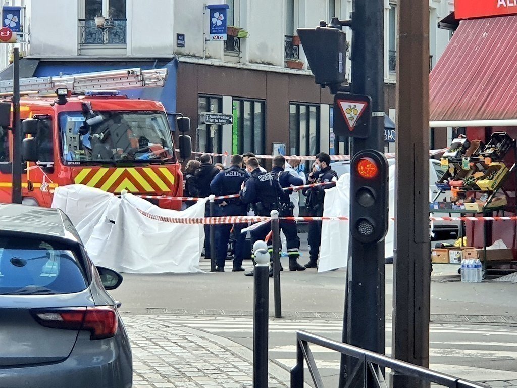 فرنسا: شرطي يردي بالرصاص رجلا هدده بواسطة سكين في باريس