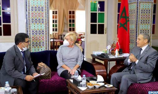 وفد اقتصادي من إقليم الباسك يبدي “إعجابه” لجودة البنيات التحتية بالعيون