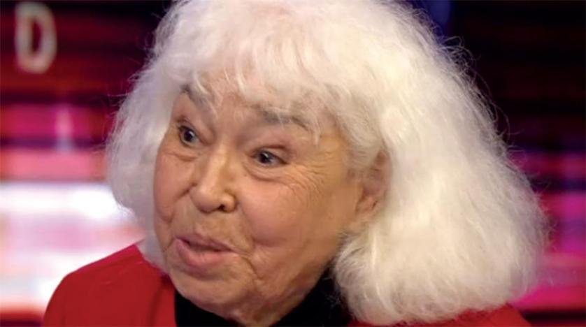 وفاة الكاتبة المصرية الشهيرة نوال السعداوي عن عمر يناهز 90 عاماً