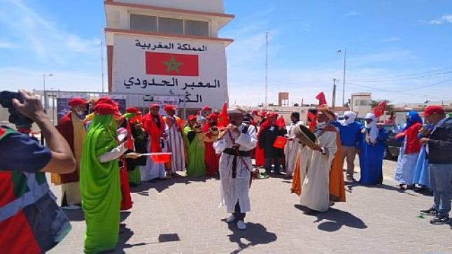 قافلة “مغرب الحكايات للوحدة والسلام” تحط الرحال بالكركرات