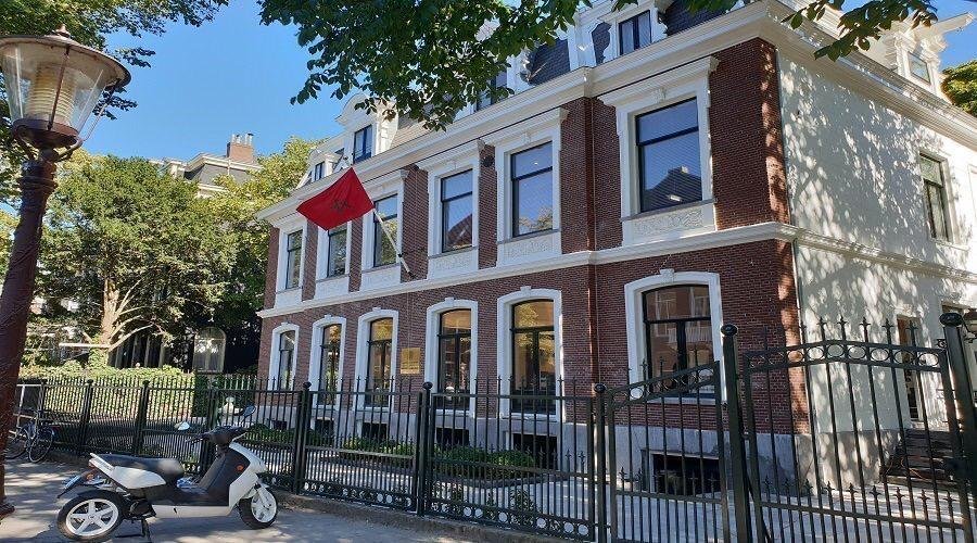 إقتحام قنصليتين مغربيتين ..والحكومة الهولندية تتوعد بمعاقبة المتورطين