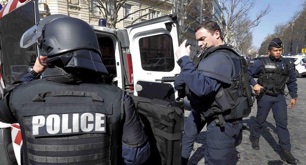 الشرطة الفرنسية تعتقل 3 فرنسيين بتهمة قتل رجل أعمال مغربي في هولندا بالرصاص