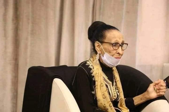 وفاة أيقونة فن العيطة المغربية الحاجة الحمداوية