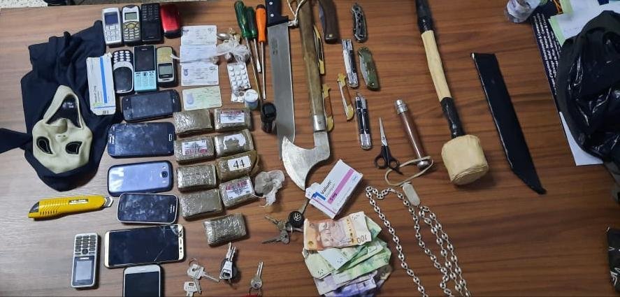 الأمن يفكك شبكة تستدرج المرشحين للهجرة وتعتدي عليهم وتسرق ممتلكاتهم