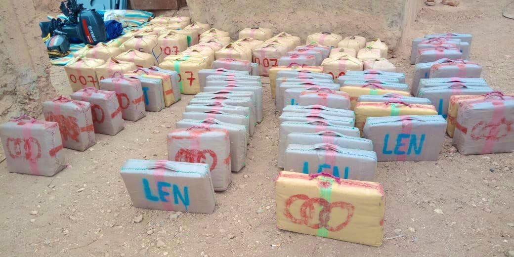 طانطان.. حجز 4300  كلغ من المخدرات على مثن ثلاث سيارات رباعية الدفع