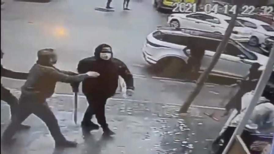 سلطات طنجة تدخل على خط قيام مسلحين بمهاجمة محل للحلاقة!