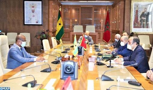 رئيس الجمعية الوطنية لساوتومي وبرينسيبي يجدد التأكيد على دعم بلاده الثابت لمغربية الصحراء .