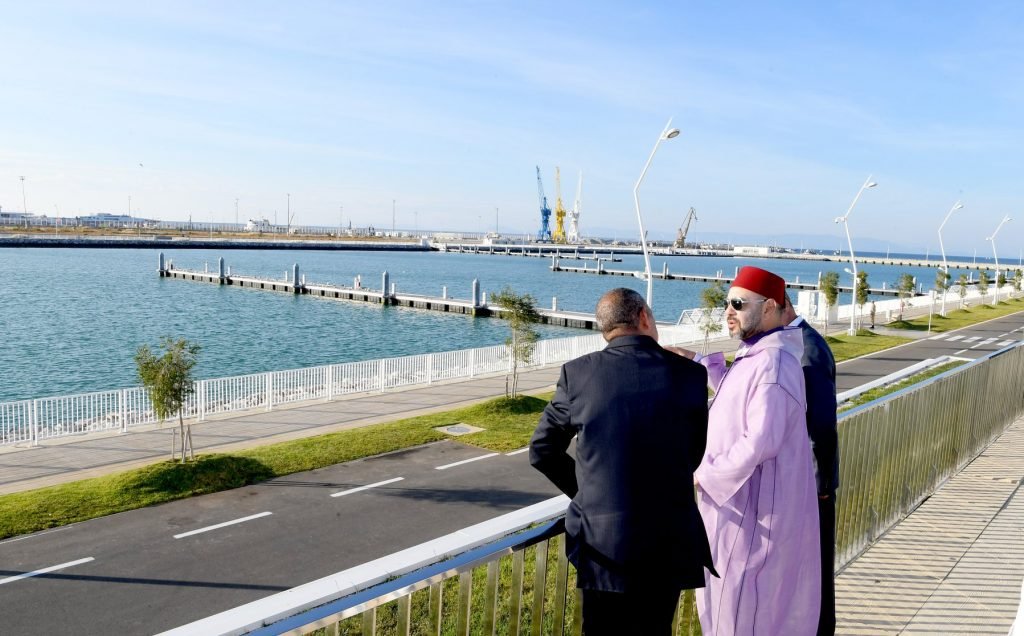 معهد يقترح دراسة لتحويل طنجة إلى “مدينة مينائية ذكية”