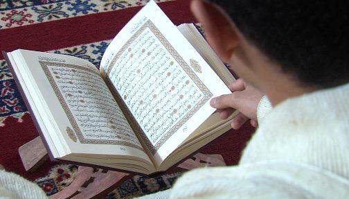 مغربيان يفوزان بالمركزين الثالث والخامس لجائزة كتارا لتلاوة القرآن