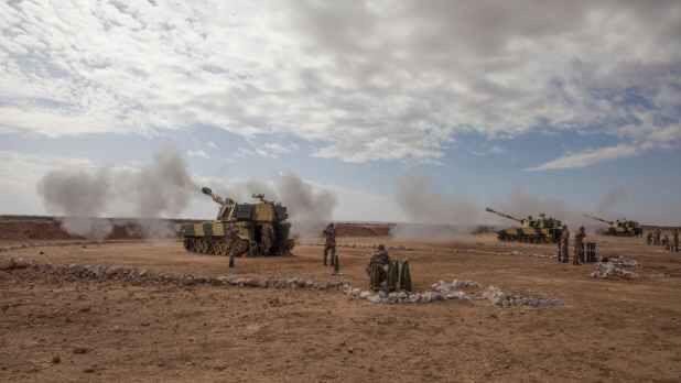 الجيش المغربي يفجر عربات عسكرية تابعة لعصابة البوليساريوا بعد محاولتها اختراق الجدار العازل بالحبس