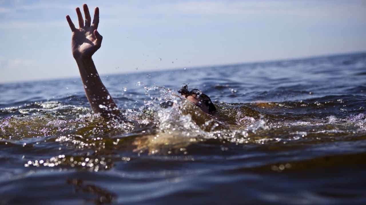 مأساة.. مصرع شاب غرقا بشاطئ بوهندية بطنجة