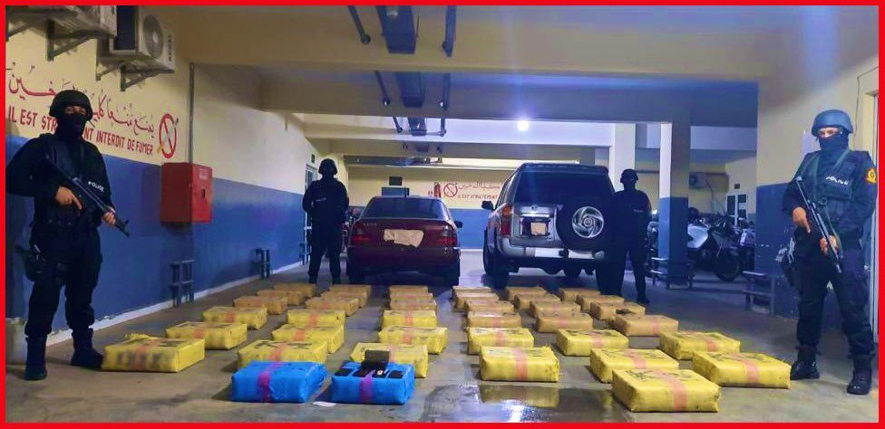 ضربة صحيحة..إحباط عملية للتهريب الدولي للمخدرات وحجز طن و264 كيلوغرام من مخدر الشيرا بالعيون